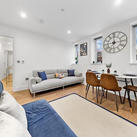 Central London Two Bedroom Serviced Apartment - Nine Elms Luxury Stay - Vauxhall & Westminster Kültér fotó