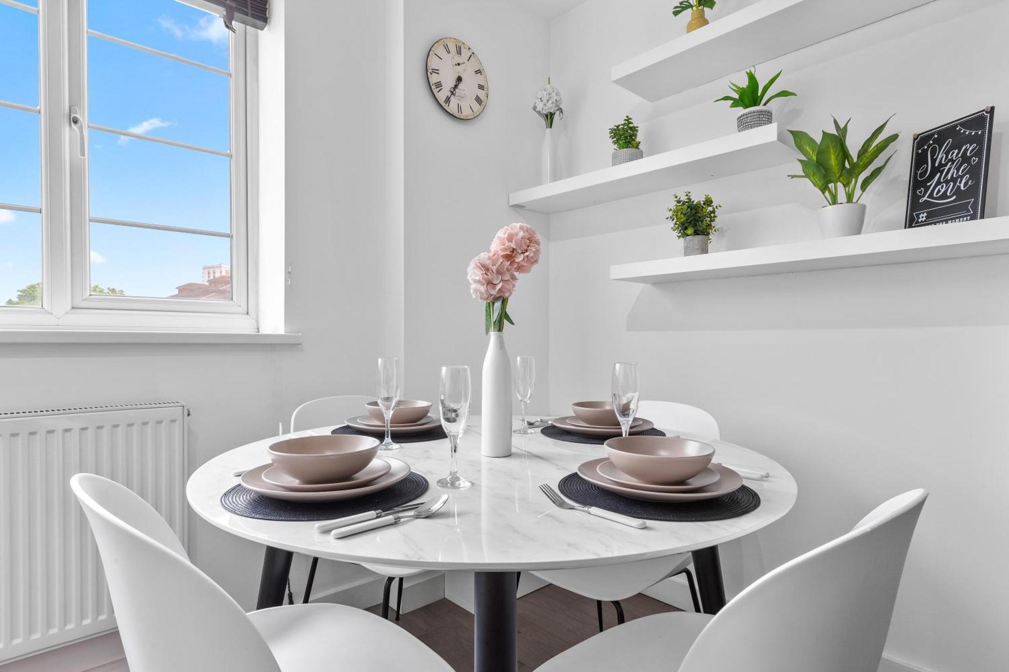 Central London Two Bedroom Serviced Apartment - Nine Elms Luxury Stay - Vauxhall & Westminster Kültér fotó