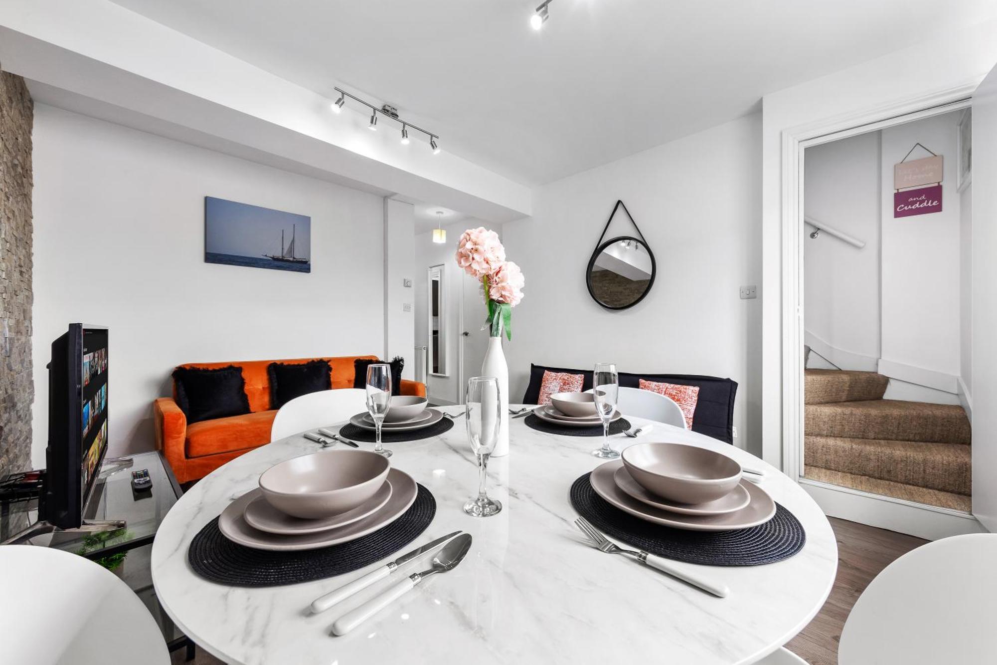 Central London Two Bedroom Serviced Apartment - Nine Elms Luxury Stay - Vauxhall & Westminster Kültér fotó