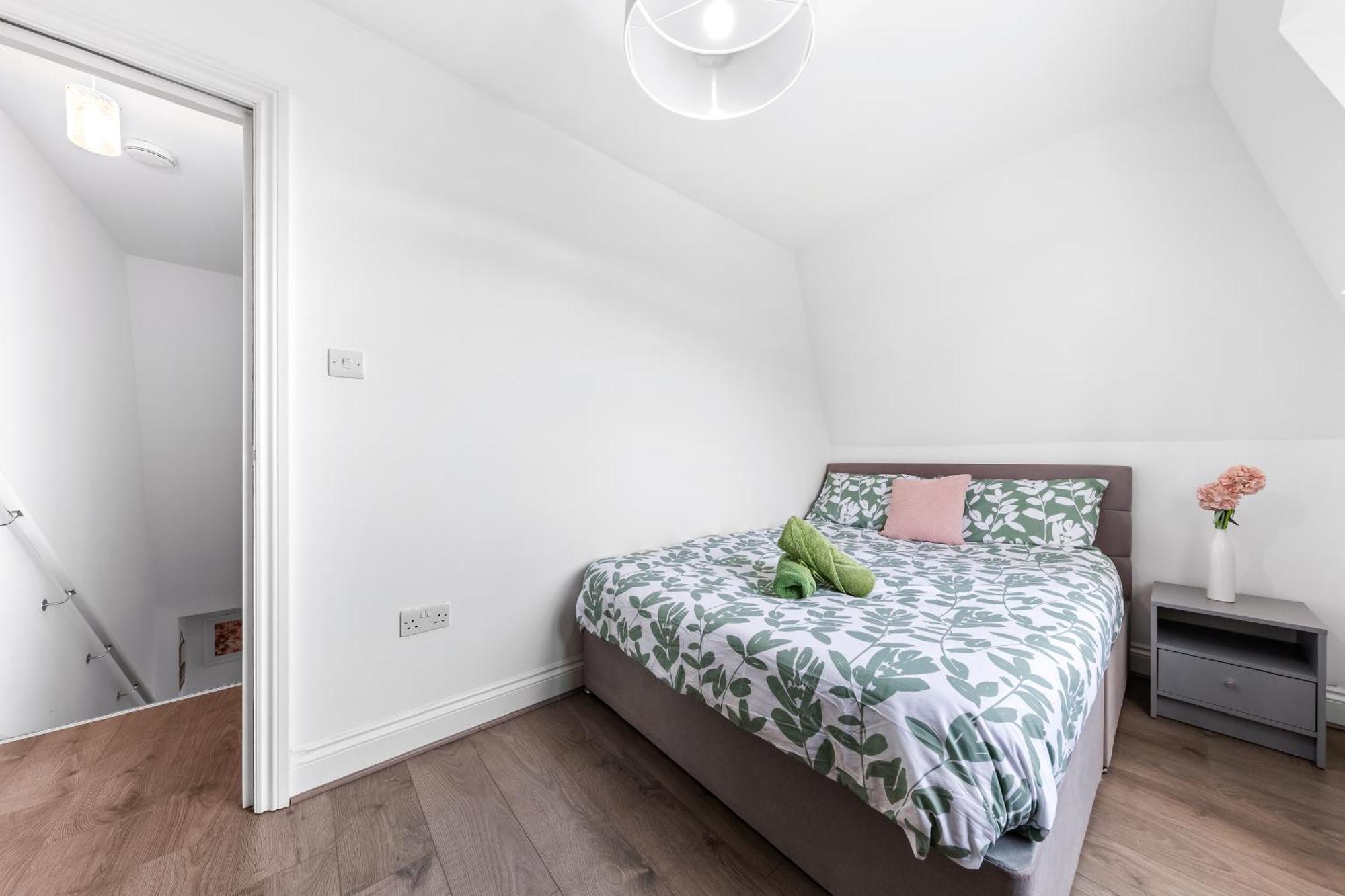 Central London Two Bedroom Serviced Apartment - Nine Elms Luxury Stay - Vauxhall & Westminster Kültér fotó