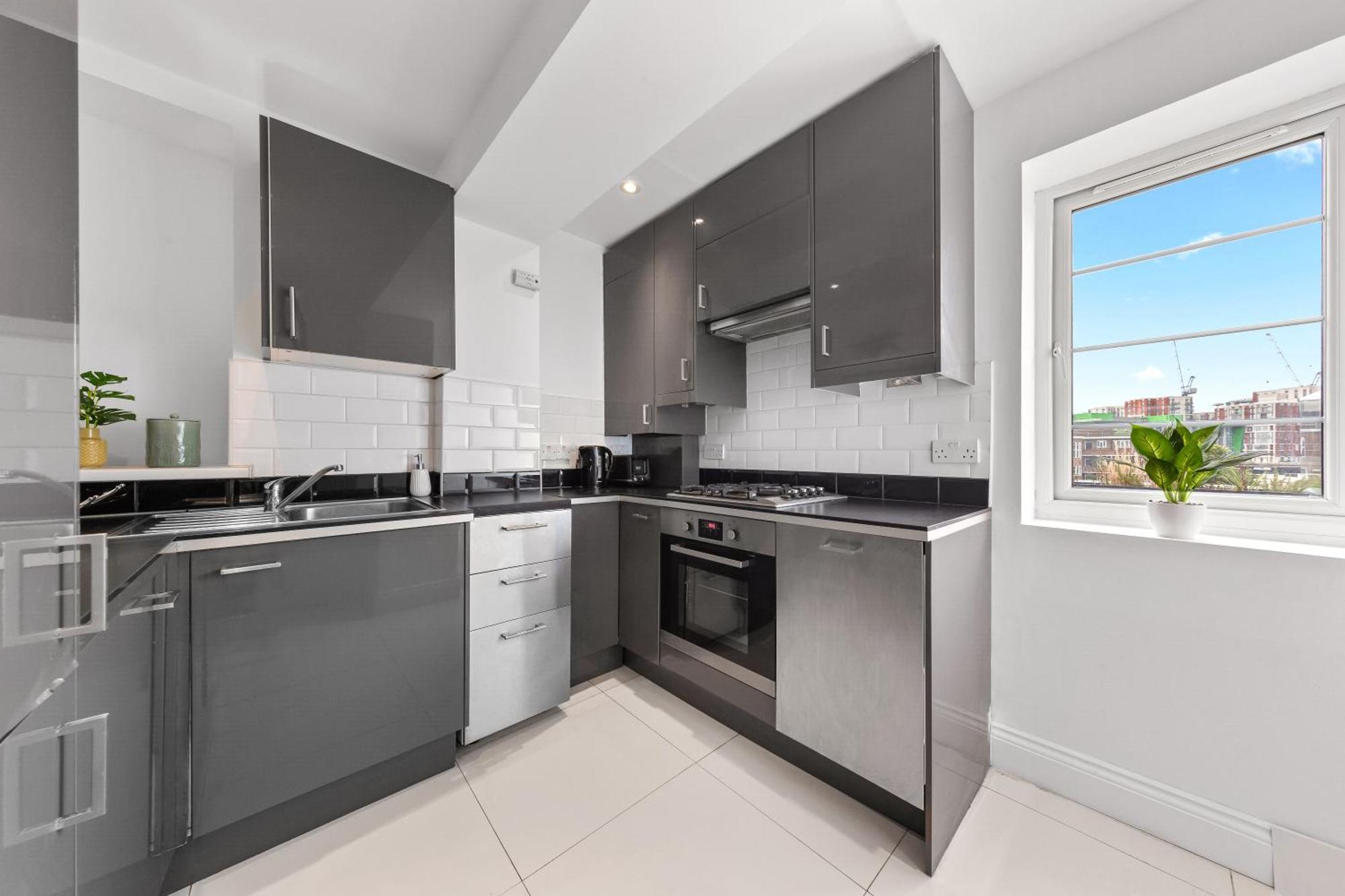 Central London Two Bedroom Serviced Apartment - Nine Elms Luxury Stay - Vauxhall & Westminster Kültér fotó
