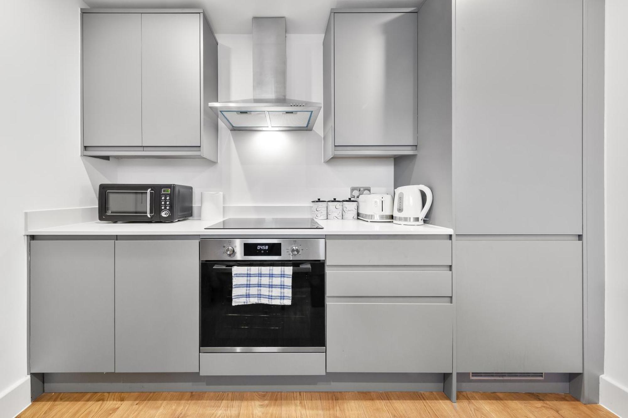 Central London Two Bedroom Serviced Apartment - Nine Elms Luxury Stay - Vauxhall & Westminster Kültér fotó