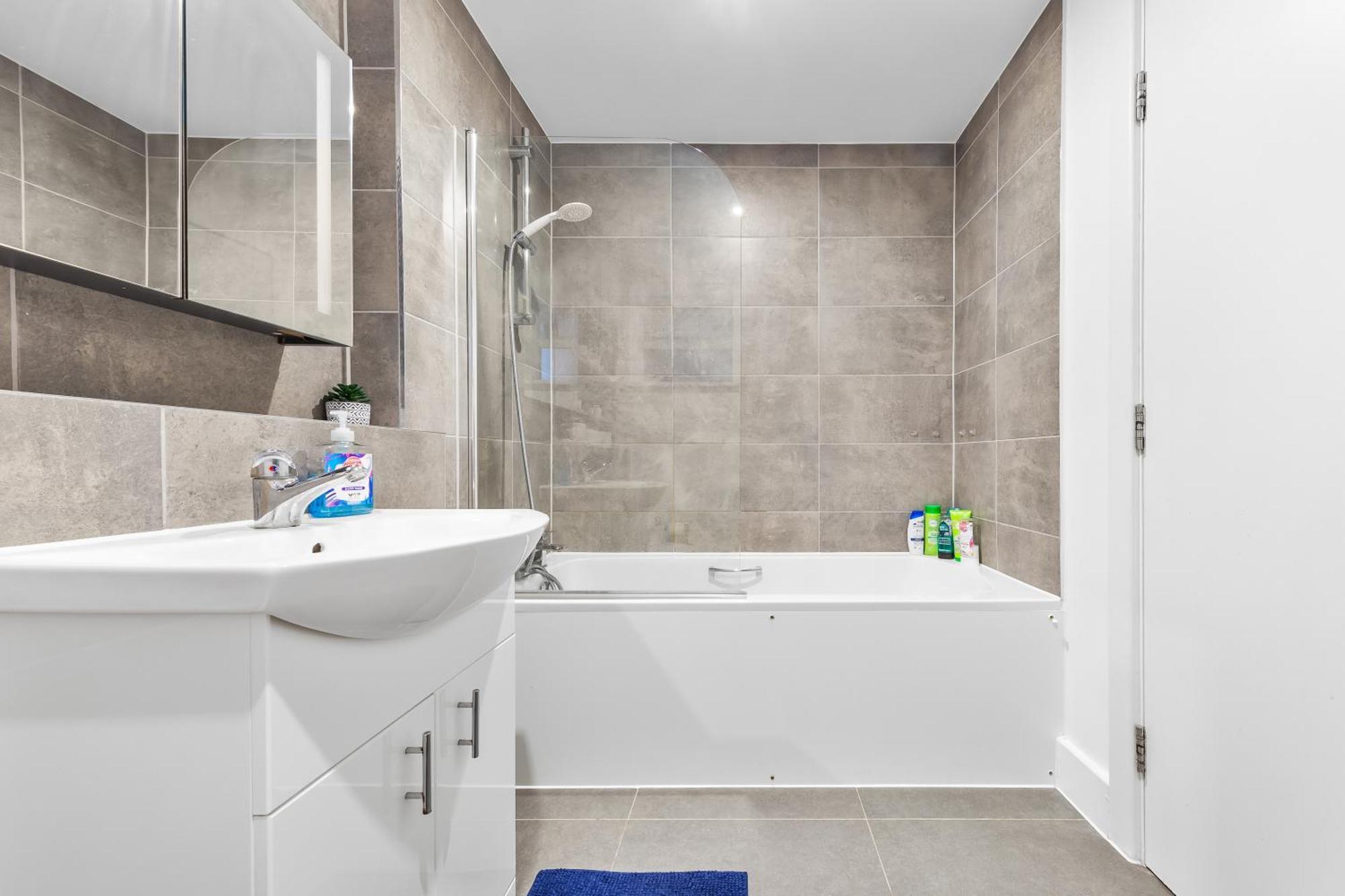 Central London Two Bedroom Serviced Apartment - Nine Elms Luxury Stay - Vauxhall & Westminster Kültér fotó